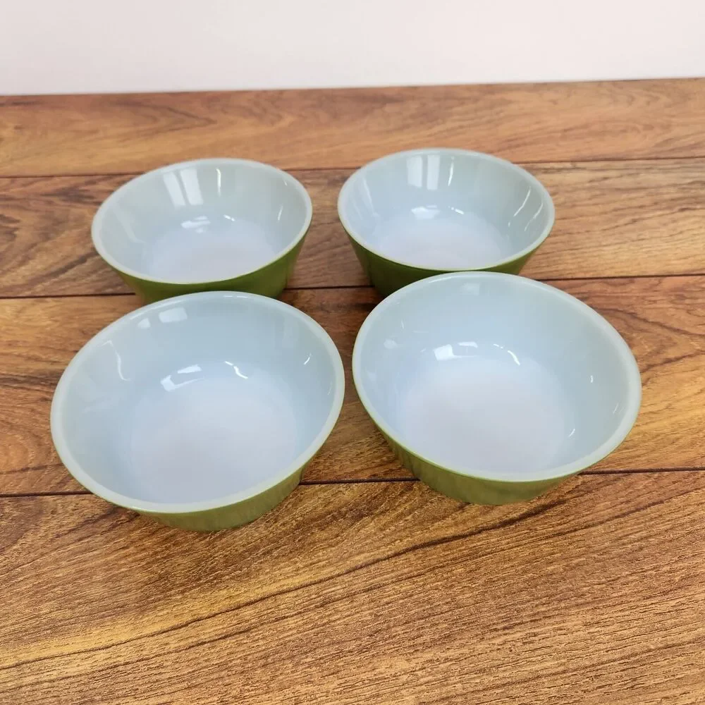 Set of 4 Vintage FIRE KING Anchor Hocking Green White Small Bowl Soup, Chili USA